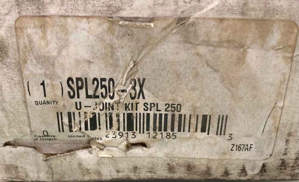 Spicer SPL250-3X Universal Joint; Greaseable New Genuine missing bolt