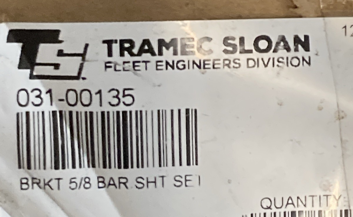 Qty 2 New Genuine Fleet Engineers 031-00135 Mud Flap 0.63 Bar,Shortie Right