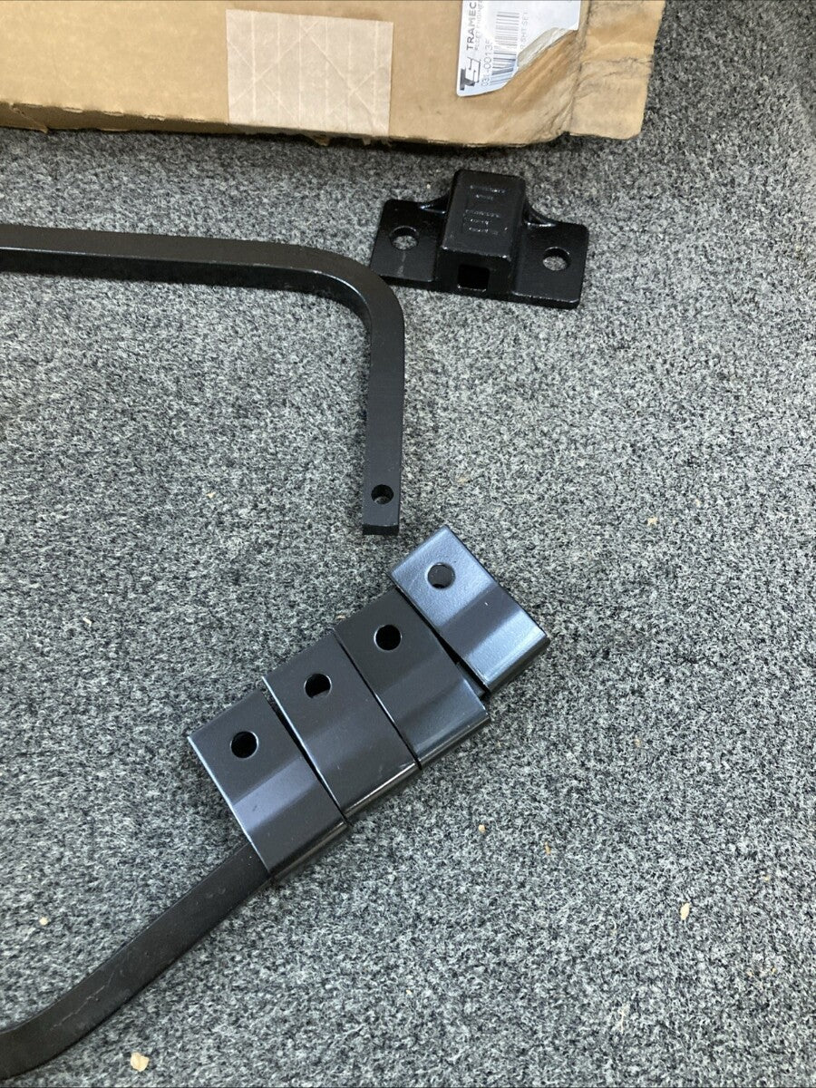 Qty 2 New Genuine Fleet Engineers 031-00135 Mud Flap 0.63 Bar,Shortie Right