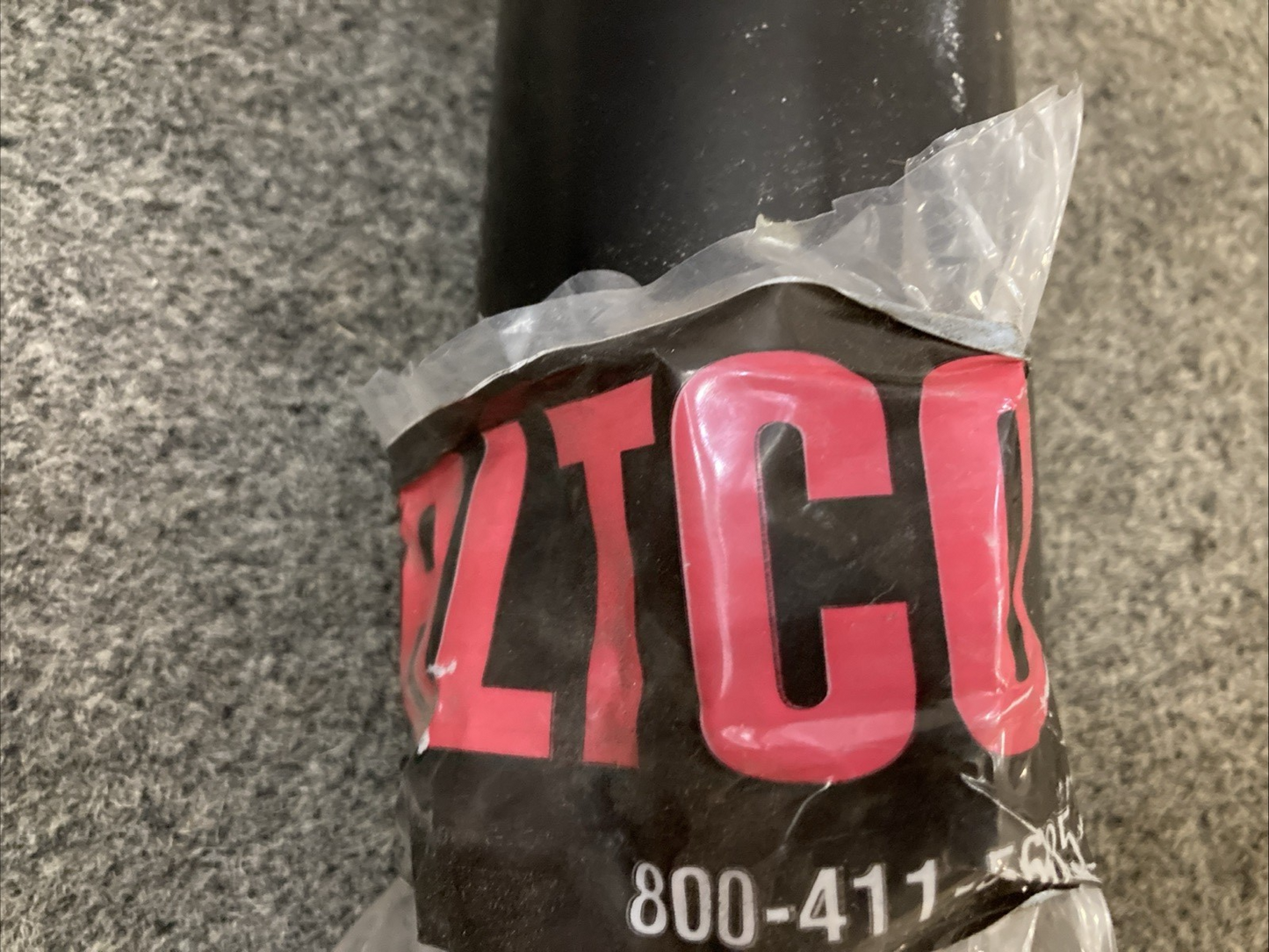 New Genuine Waltco 22580050 Hydraulic Cylinder