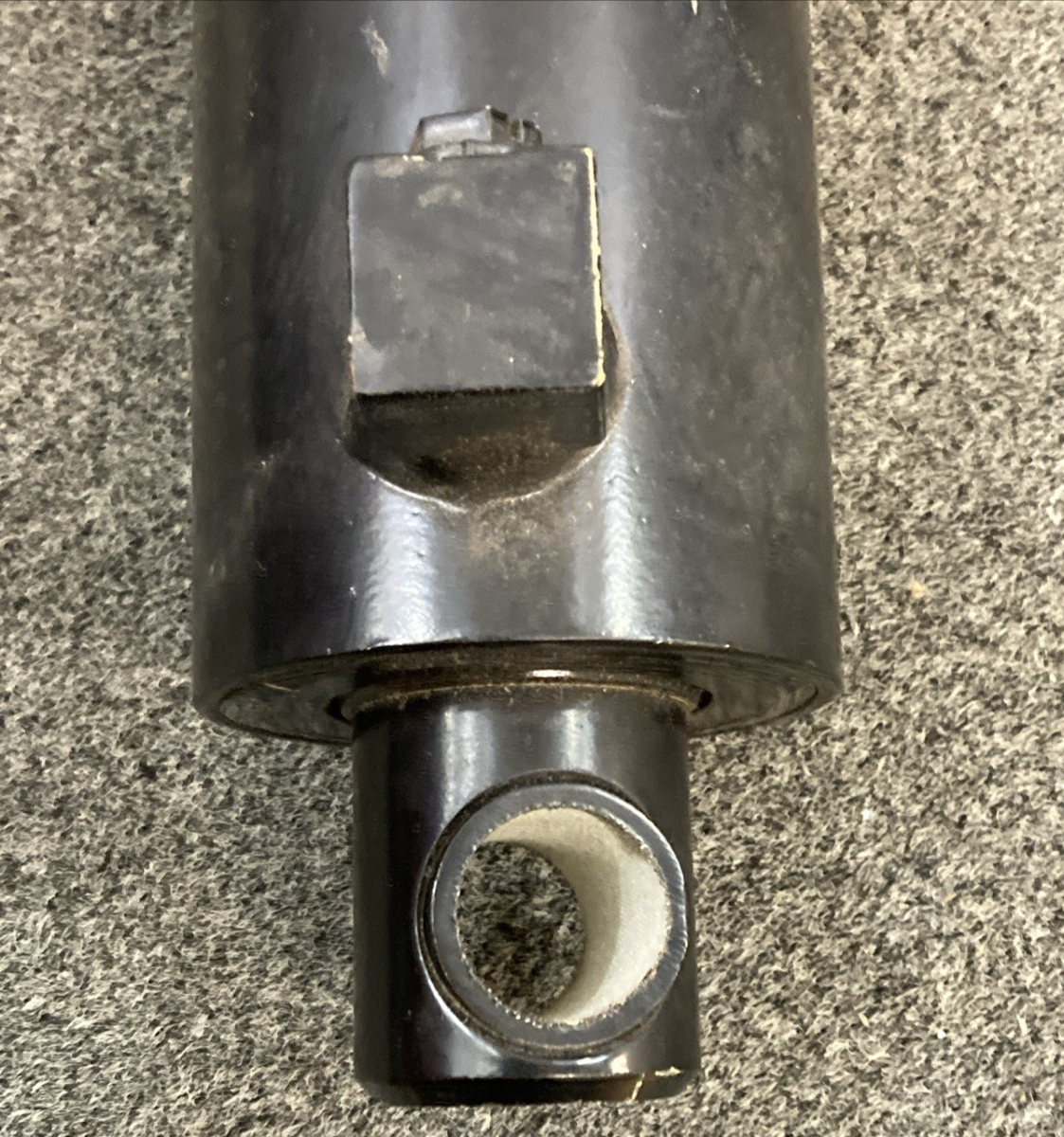 New Genuine Waltco 22580050 Hydraulic Cylinder