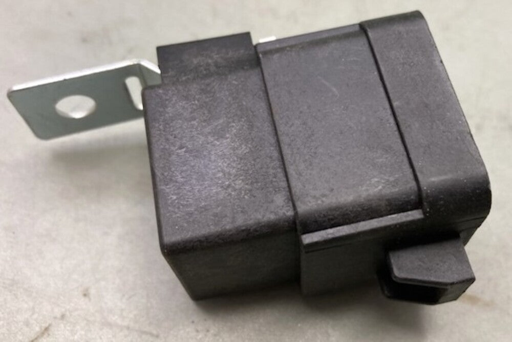 TE VF4-65F11-S01 Relay 12VDC 40/30A New Genuine