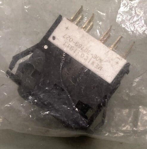 Freightliner A06-30769-027 Rocker Switch Power Window New Replaces