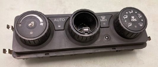 Paccar F21-1028-2231 Control Hvac Genuine