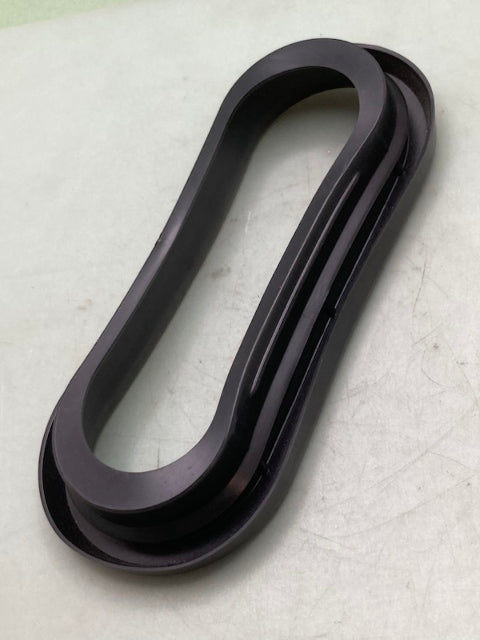 QTY 2 Optronics A70GB OVAL GROMMET New Genuine