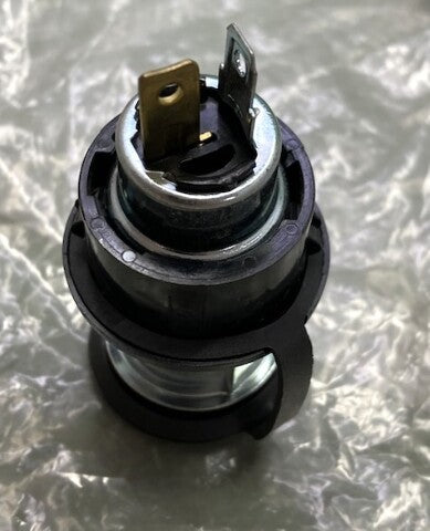 Volvo 8077581 CIGARETTE LIGHTER Socket New Replaces