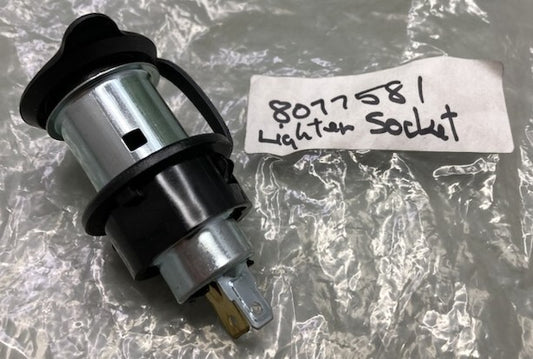 Volvo 8077581 CIGARETTE LIGHTER Socket New Replaces