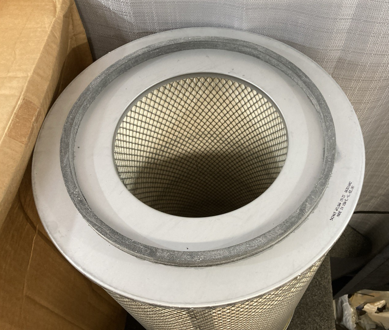 New Genuine Wix 42465 Air Filter