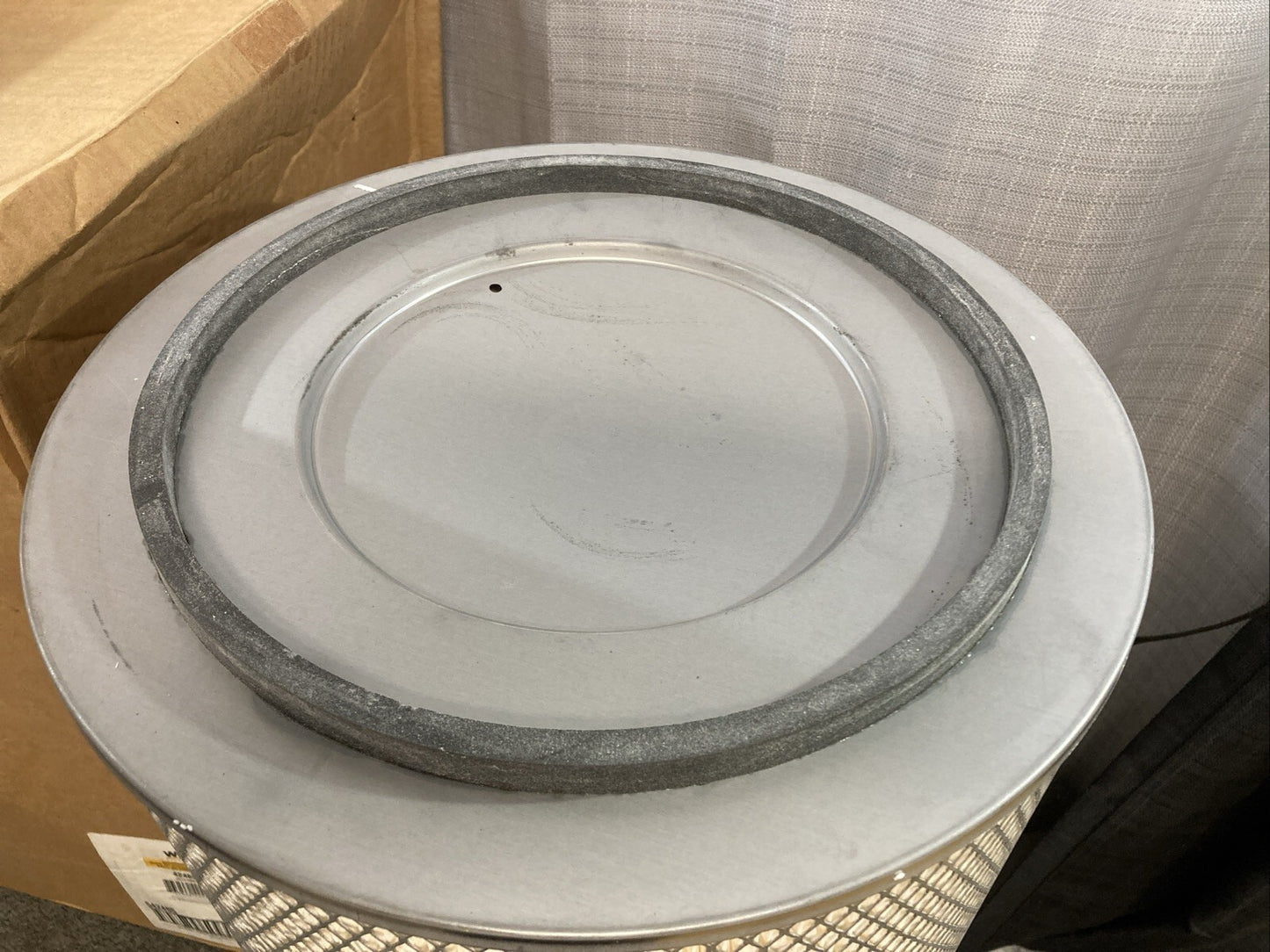 New Genuine Wix 42465 Air Filter