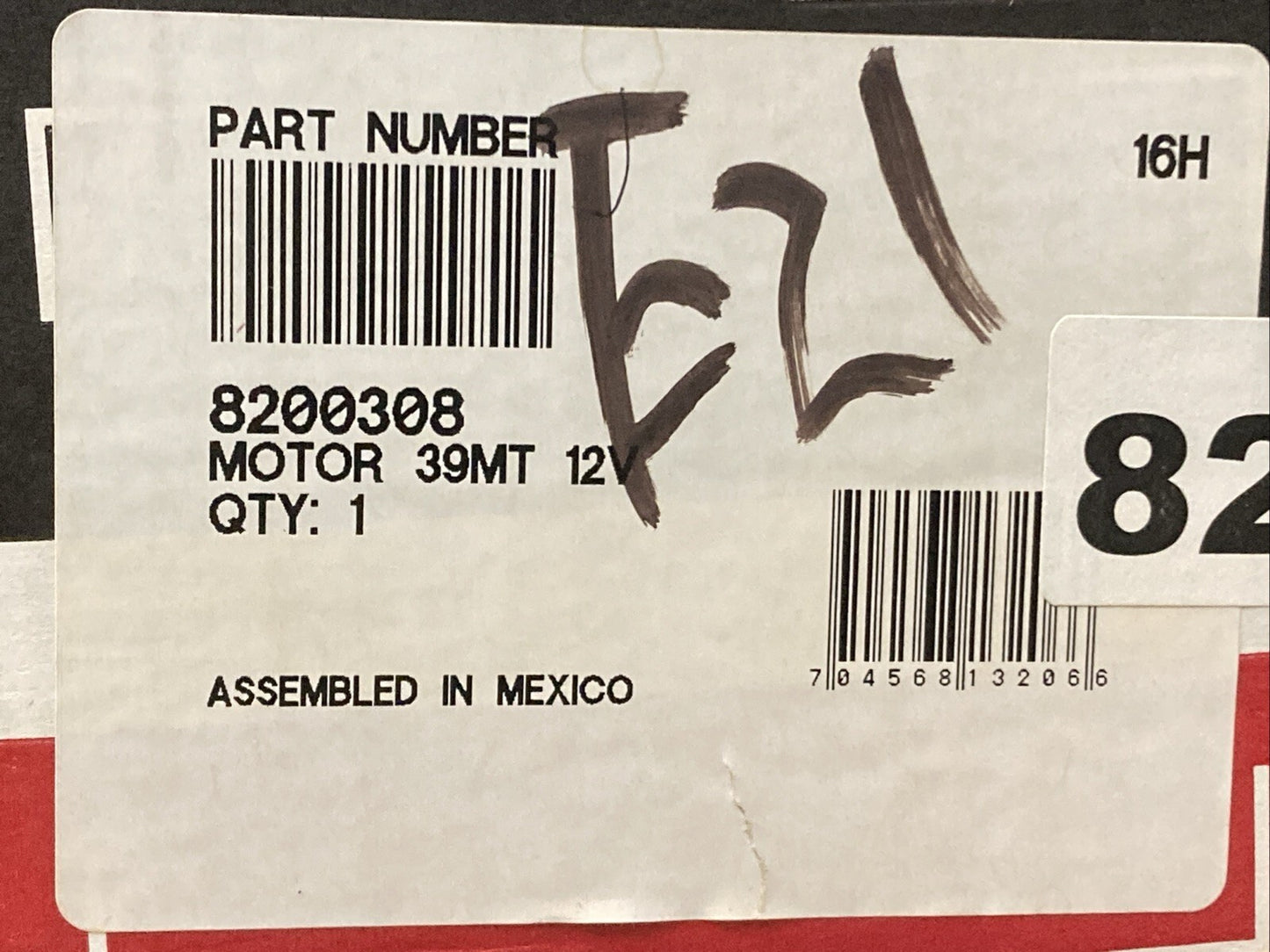 New Genuine Delco Remy 8200308 Starter Motor 39MT Model, 12V, SAE 3 Mounting 11T