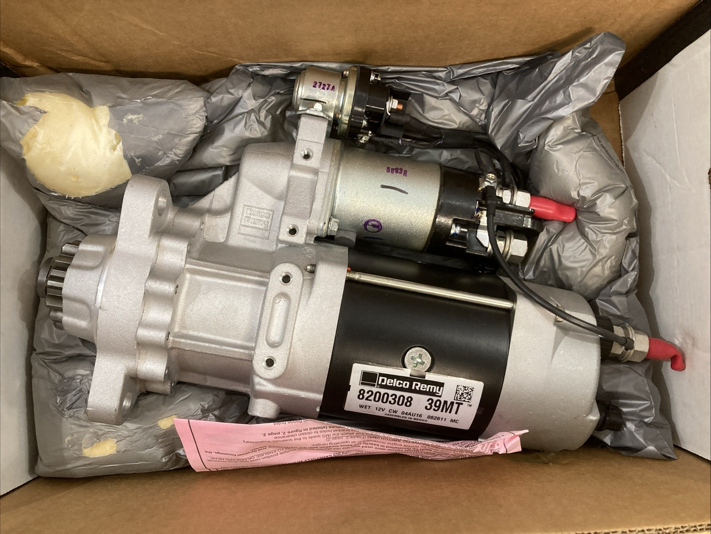 New Genuine Delco Remy 8200308 Starter Motor 39MT Model, 12V, SAE 3 Mounting 11T