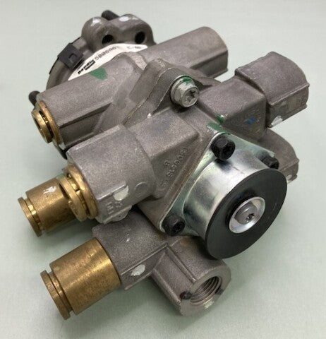 Bendix 5006961 Foot Brake Valve New Genuine