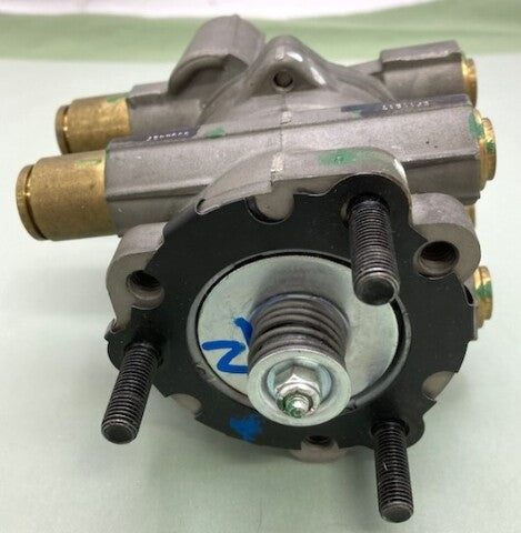 Bendix 5006961 Foot Brake Valve New Genuine