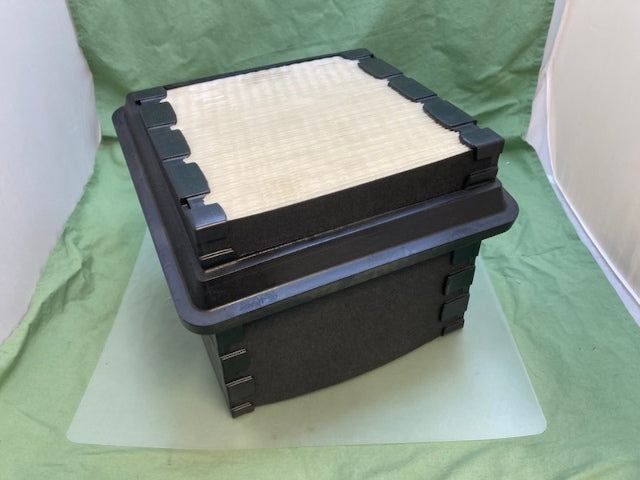 Fleetguard AF4222 Air Filter New Genuine