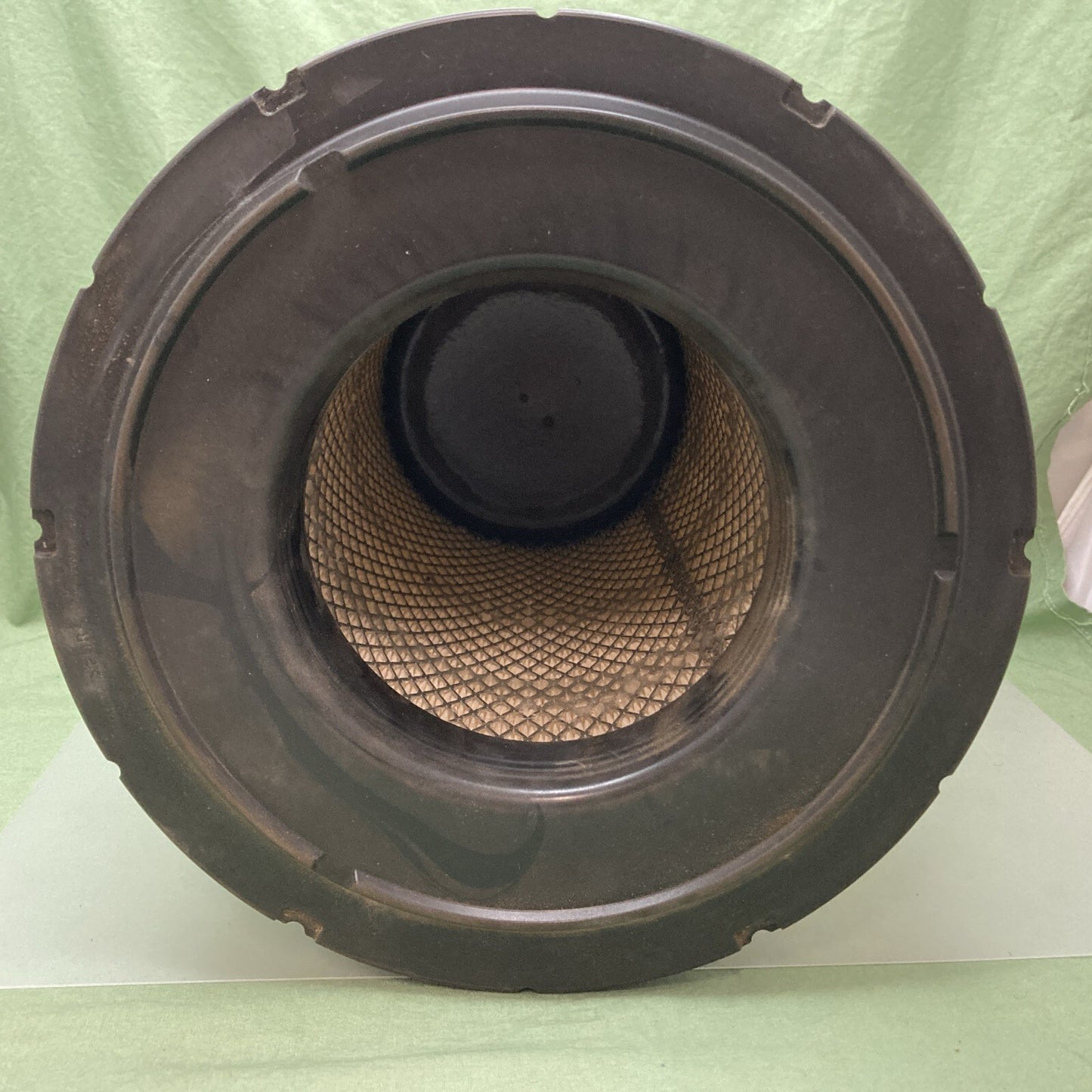 NEW GENNUINE DONALDSON P532499 AIR FILTER