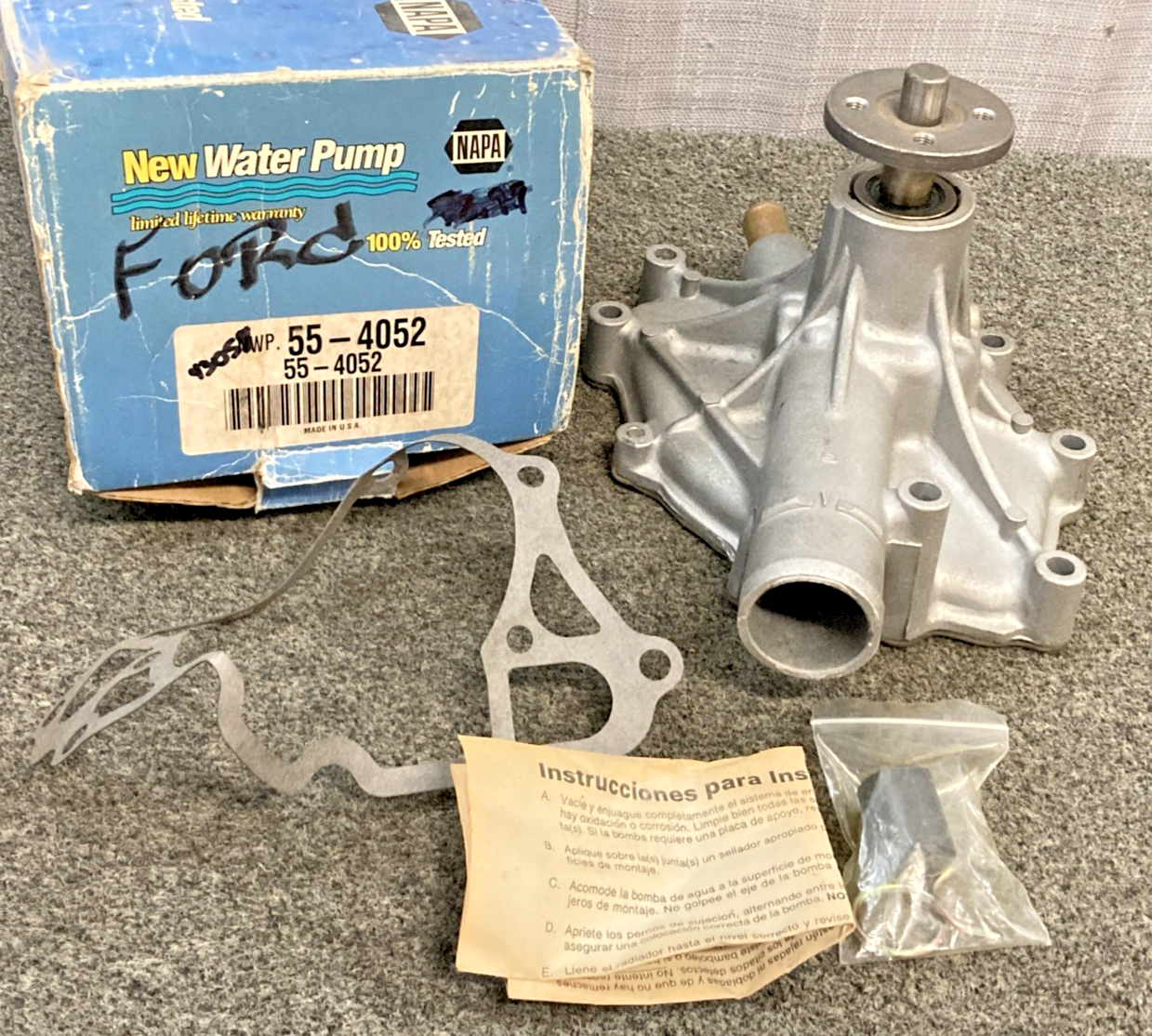 New Genuine Napa 55-4052 Engine Water Pump