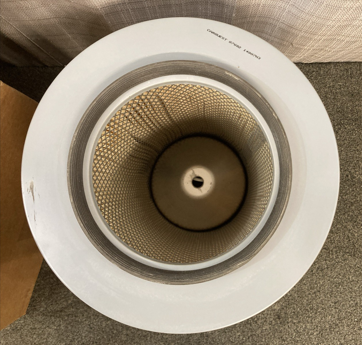 New Genuine Carquest 87682 Air Filter