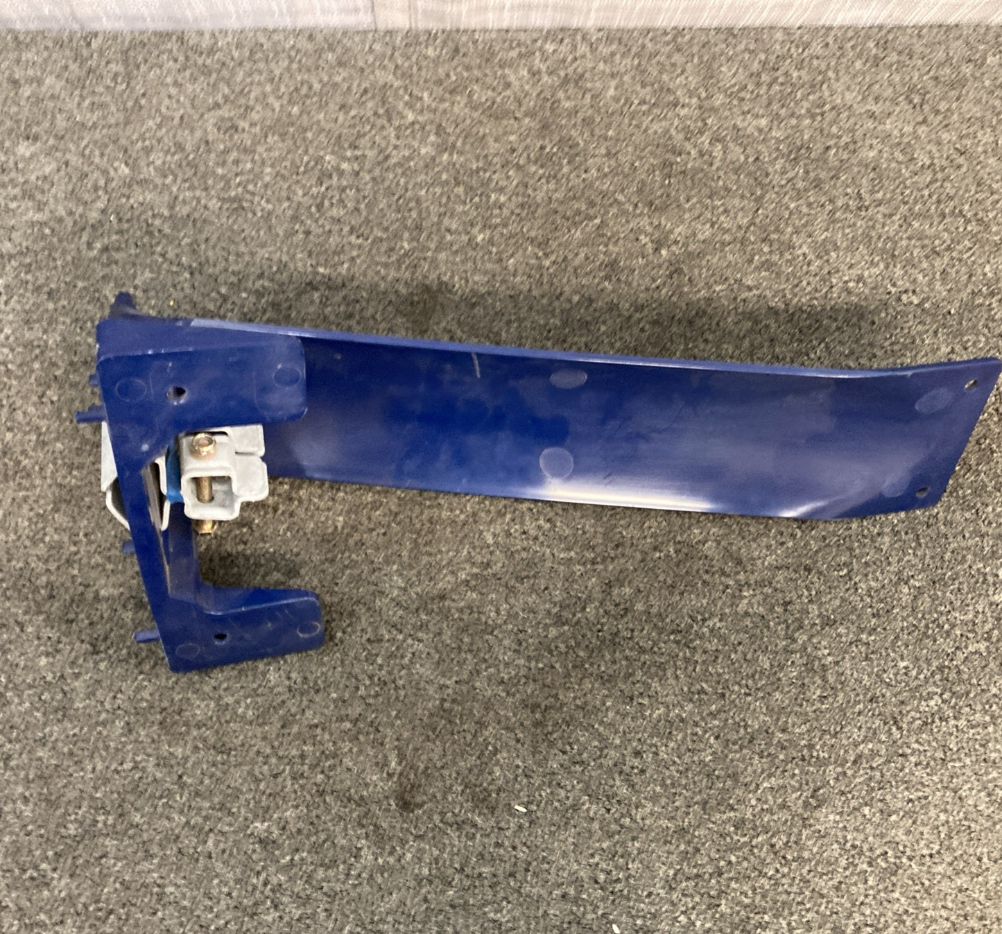 New Genuine Transtex T-Flex Blue Skirt Bracket