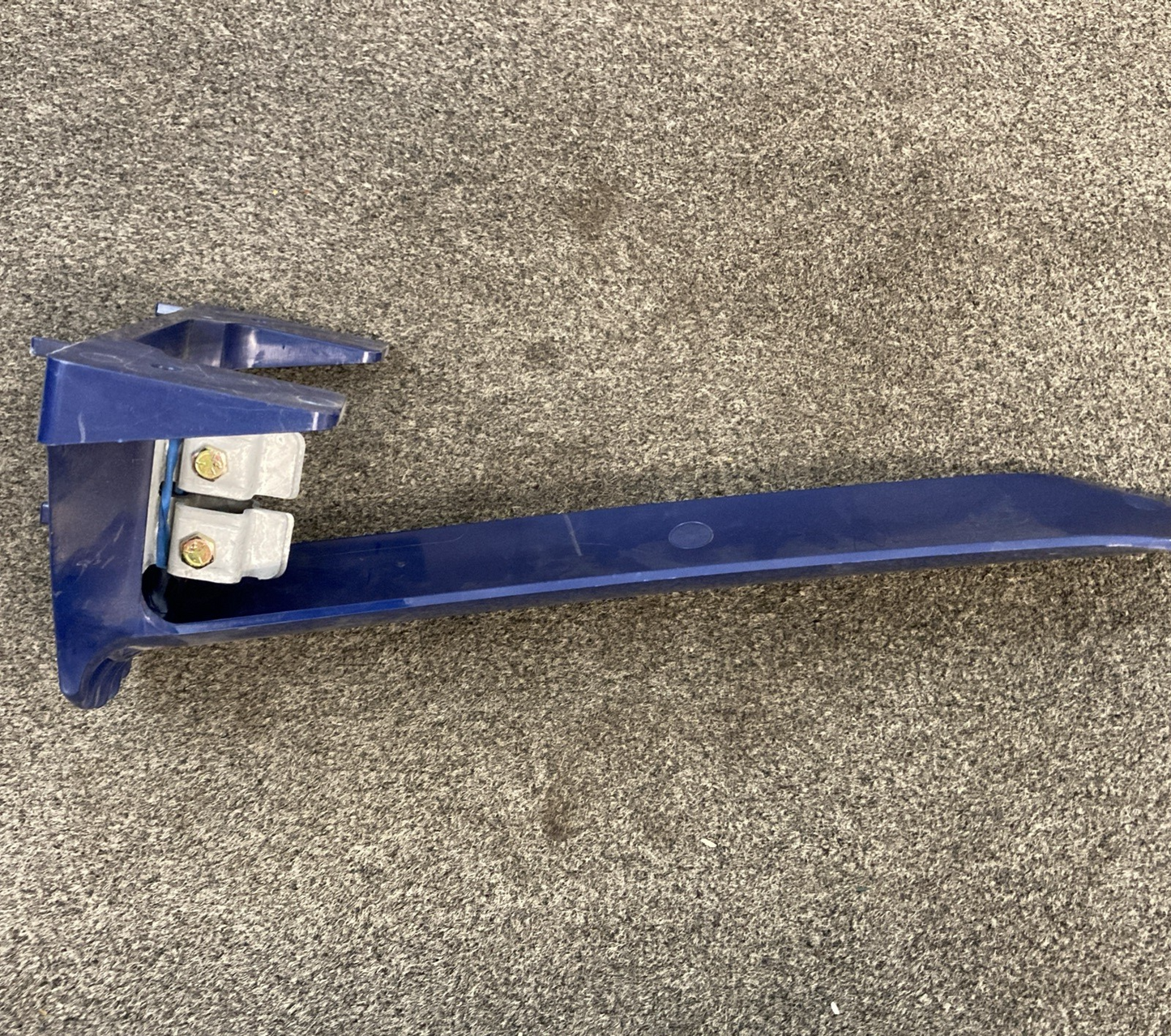 New Genuine Transtex T-Flex Blue Skirt Bracket