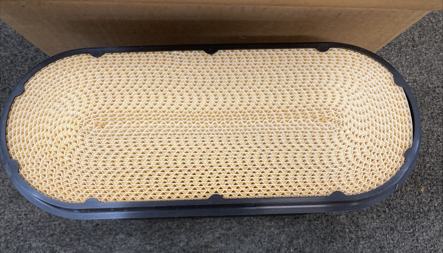 New Genuine Donaldson P606119 Air Filter