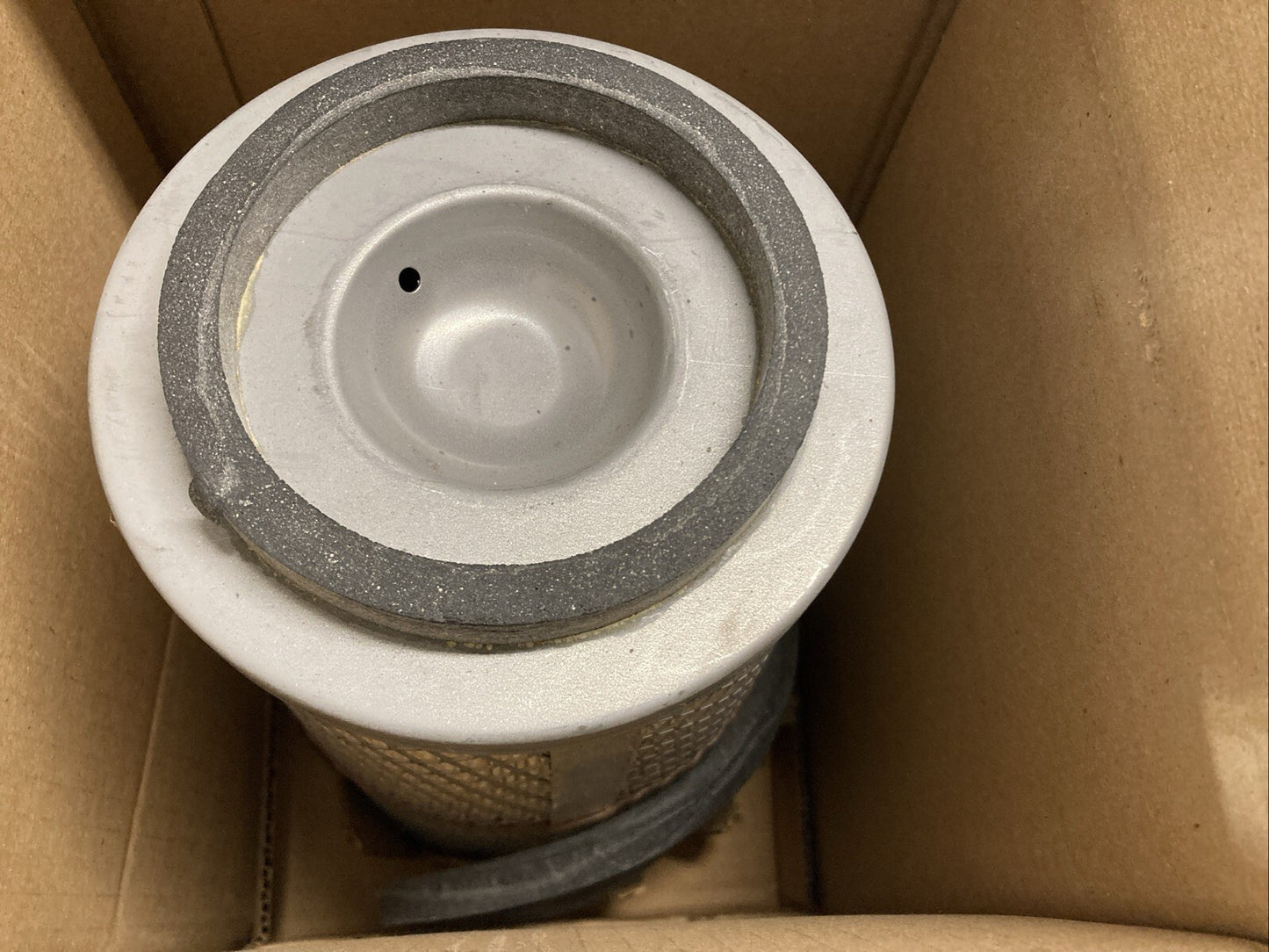 New Genuine Napa 2611 Air Filter