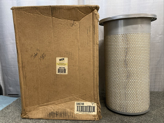 New Genuine Wix 46749 Air Filter