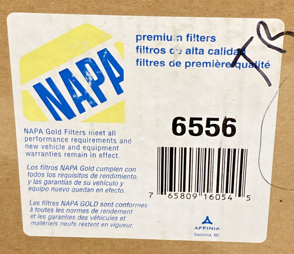 New Genuine Napa 6556 Air Filter
