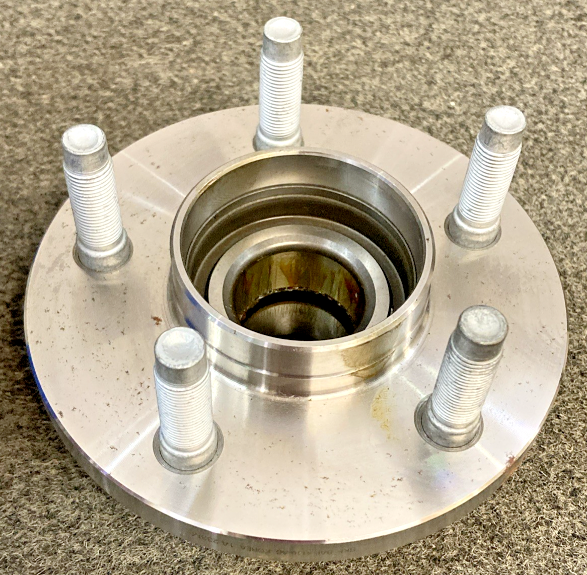 New Genuine Napa/SKF BR930168 Hub Unit