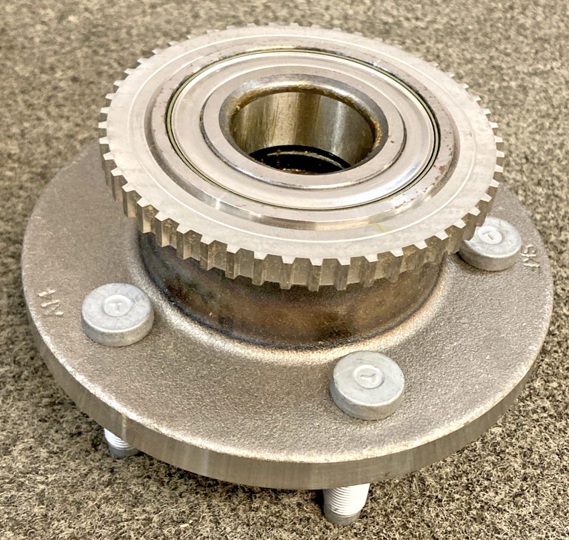 New Genuine Napa/SKF BR930168 Hub Unit