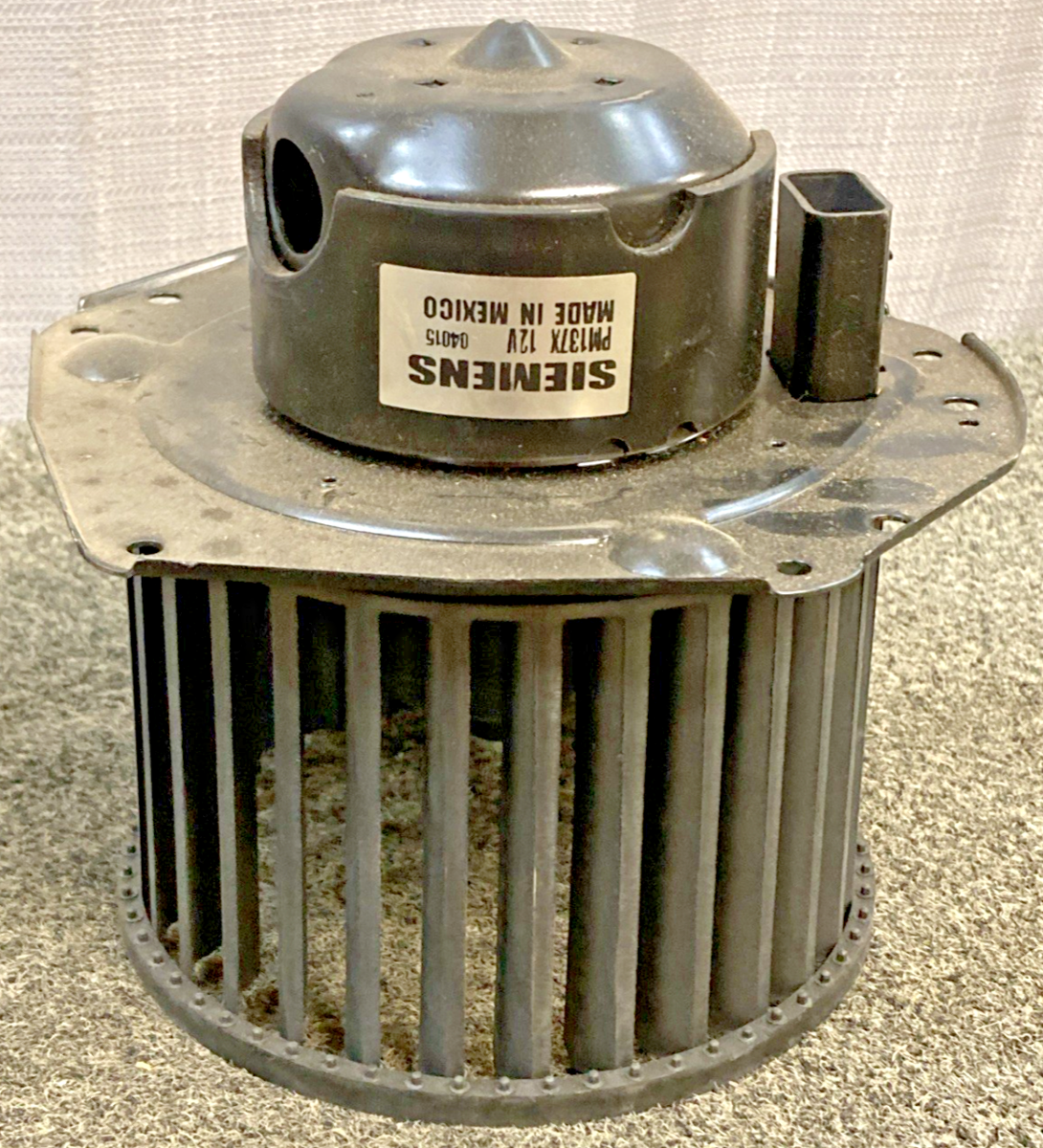 New Genuine Napa 655-1778 Blower Motor