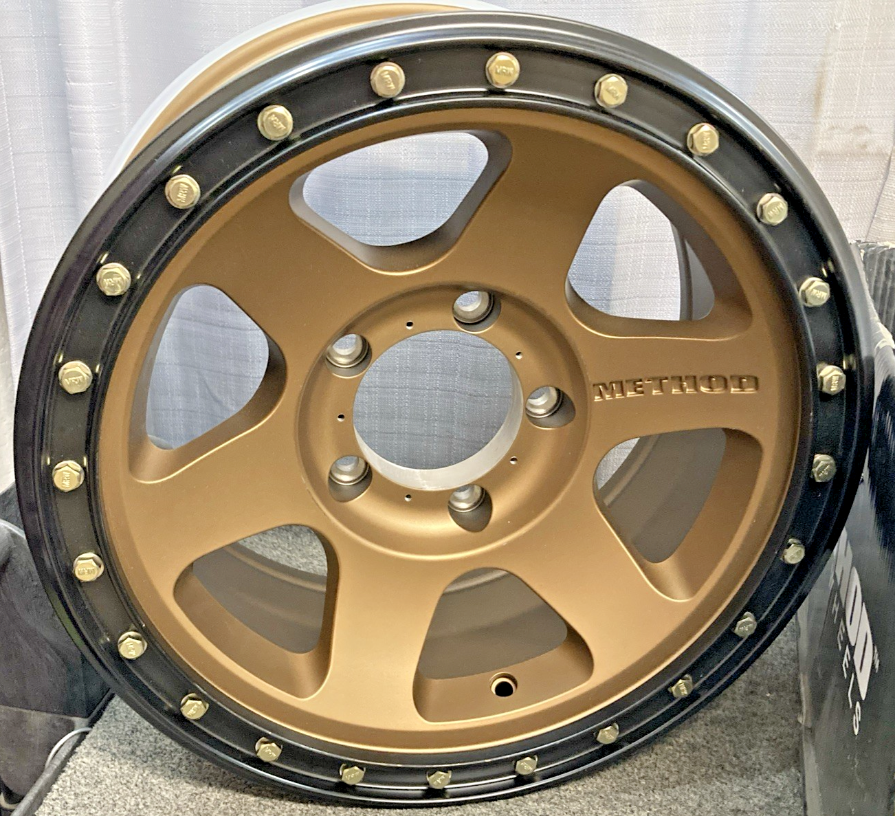 New Genuine Method Race Wheels MR31078555900 17x8.5 5x139.7 108mm Bronze/Black