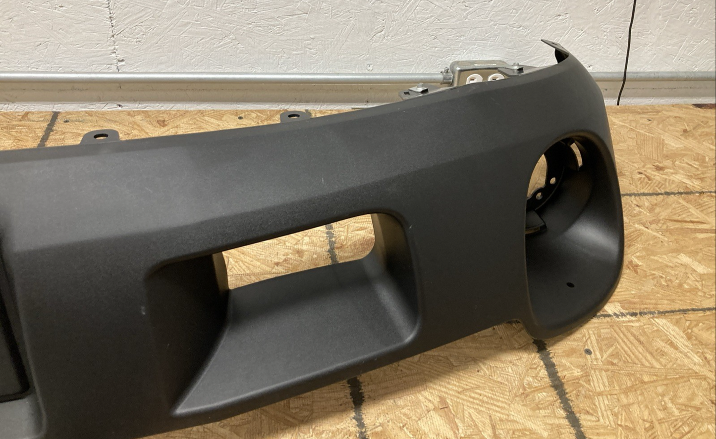 New Replaces GM GM1092216C Front Valance Panel