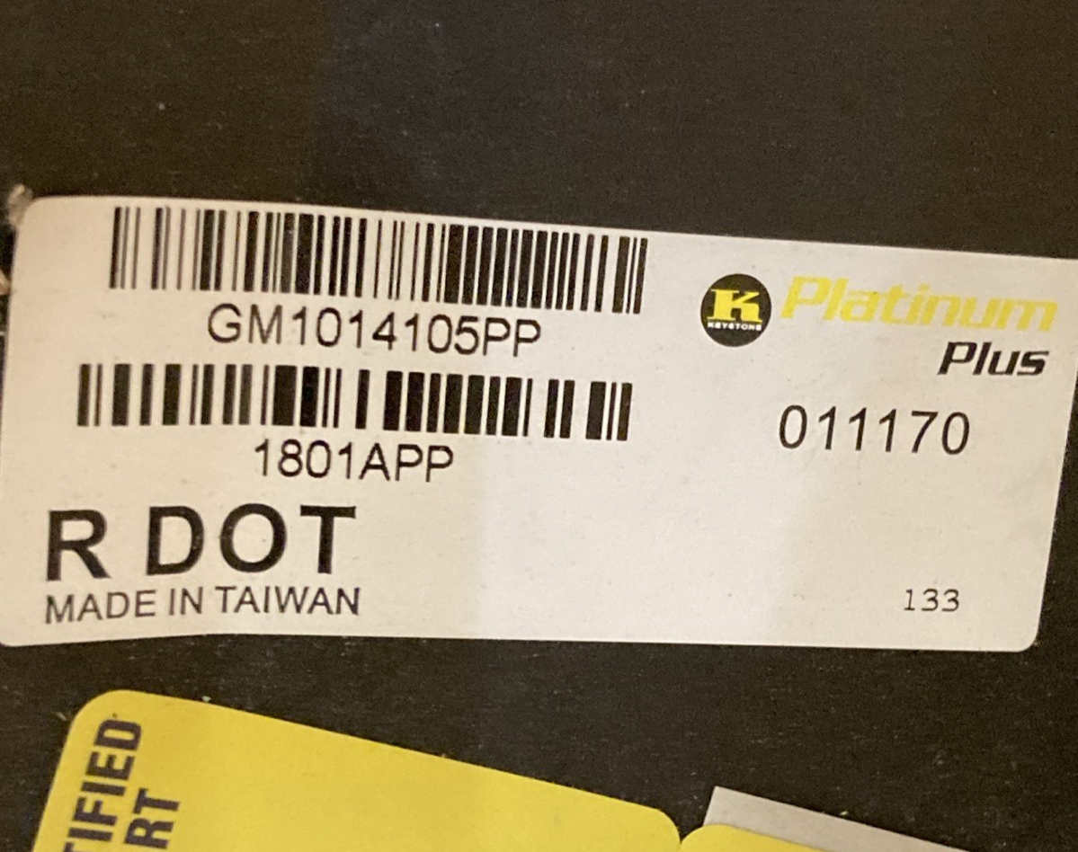 New Genuine CAPA Certified 907066110 Platinum Plus Bumper Cover Front Upper