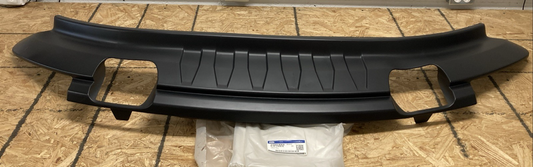 New Genuine Ford 9L3Z-17626-B Valance Panel