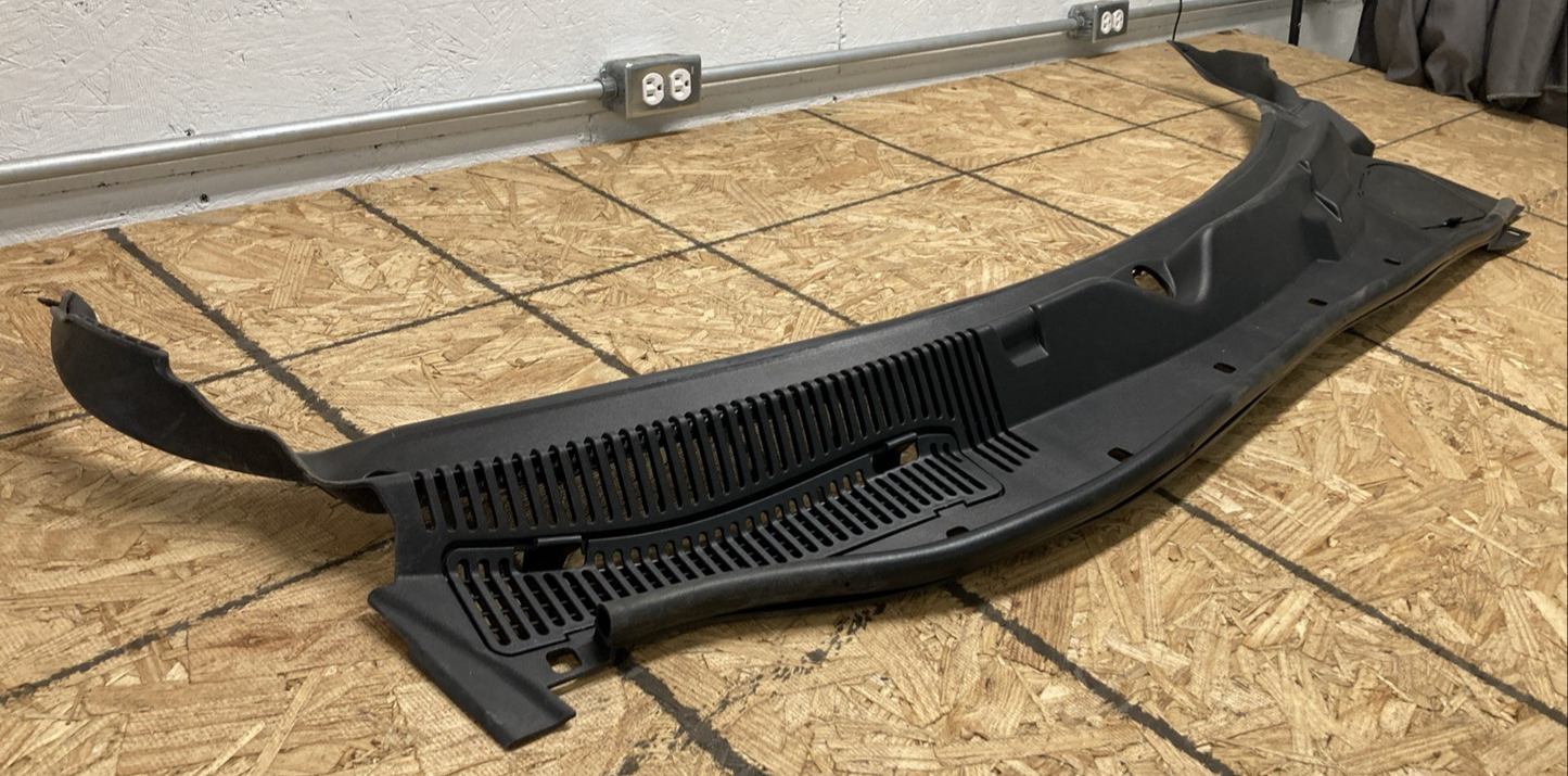 New Genuine Dodge 68461466AA Cowl Top Panel