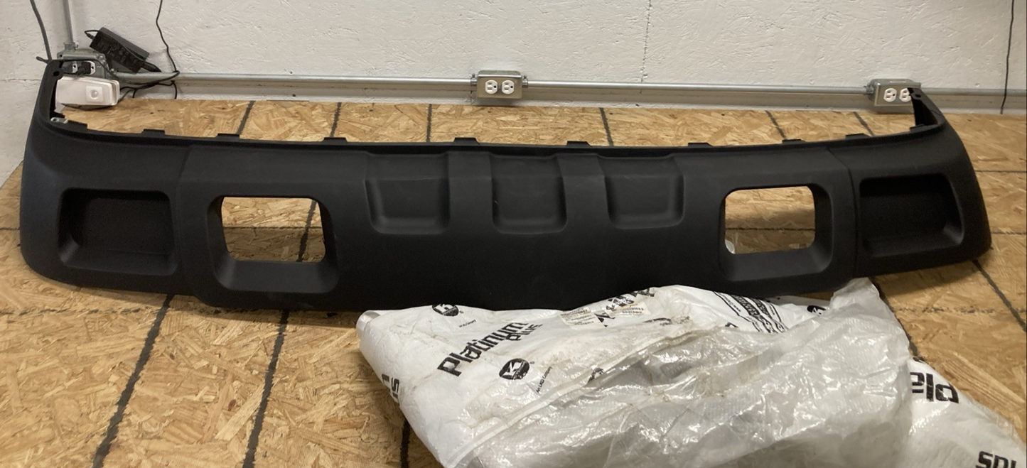 New Genuine Platinum Plus CV05025VEQ-PP Front Lower Valance Replaces GM1092205PP