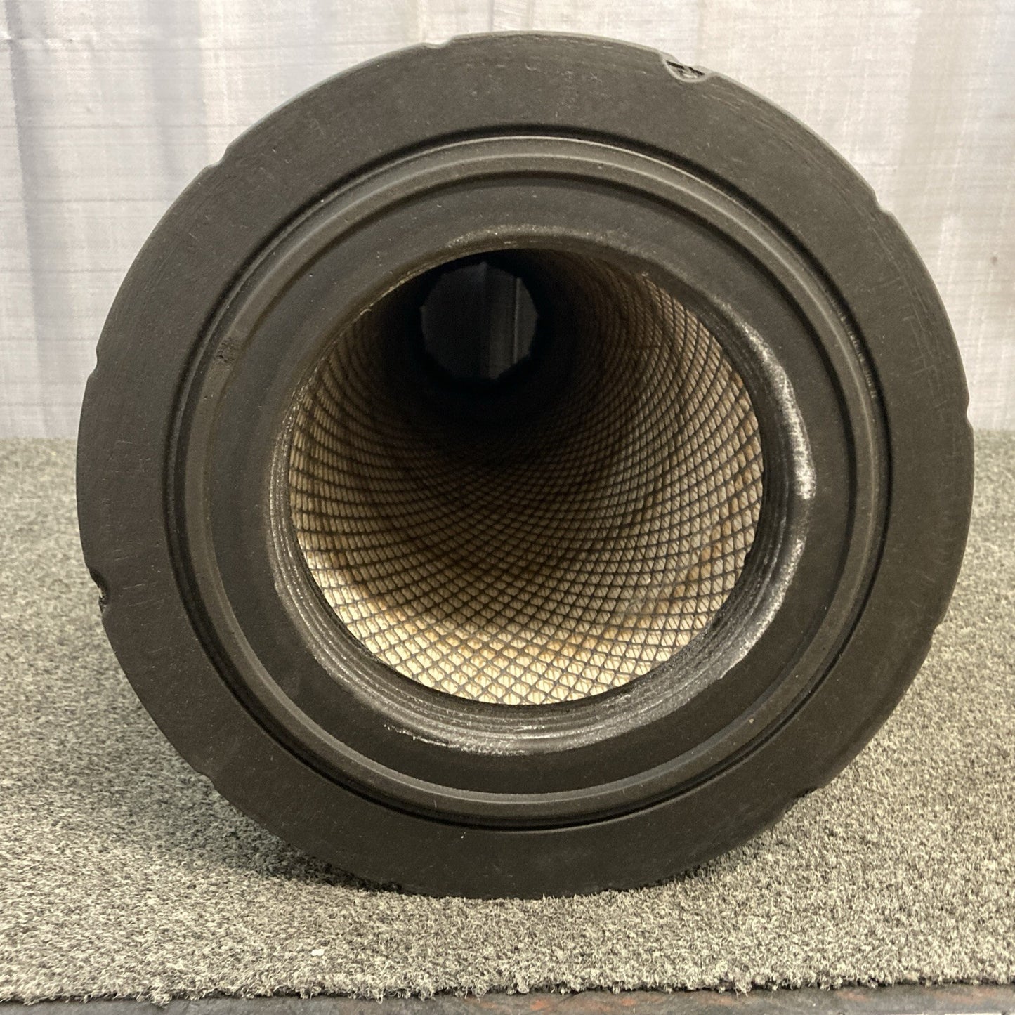 NEW GENUINE BALDWIN AF25693 AIR FILTER