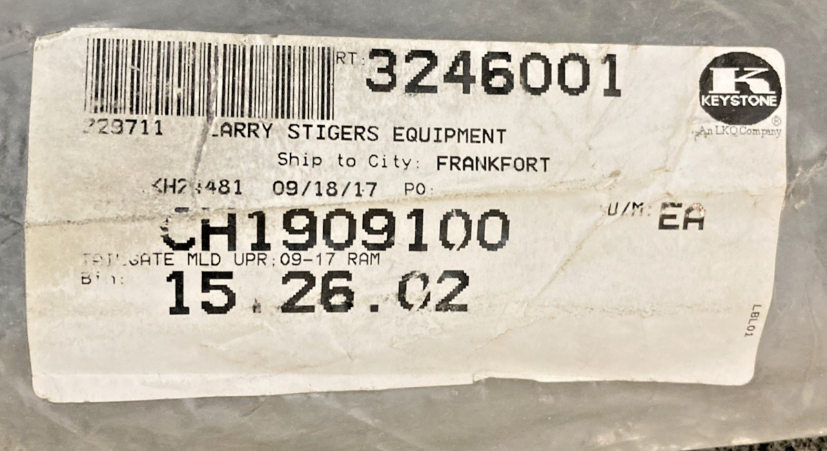 New Replaces Dodge CH1909100 Tailgate Molding Cap