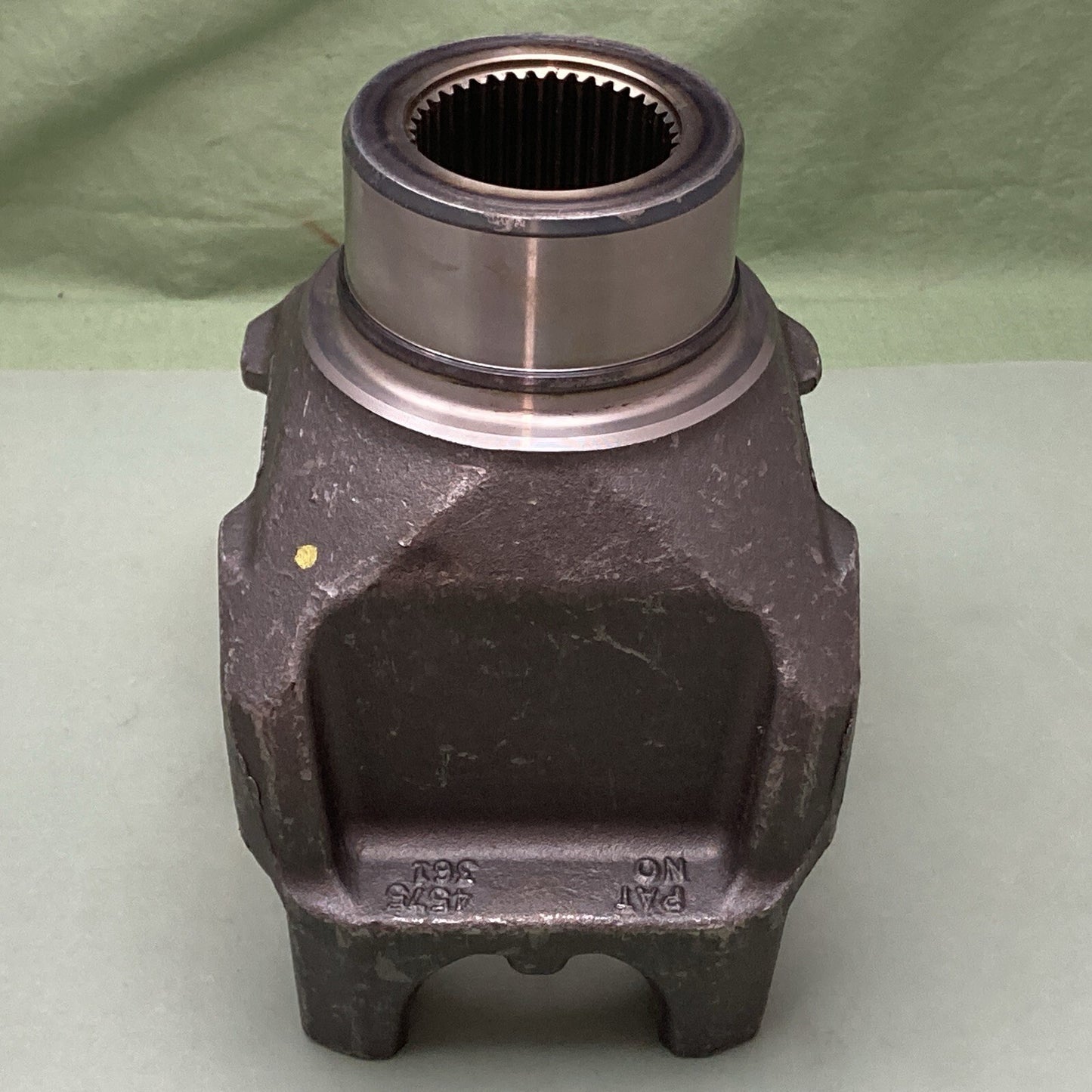 New Genuine Spicer 6-4-6371-1 Drive Shaft End Yoke