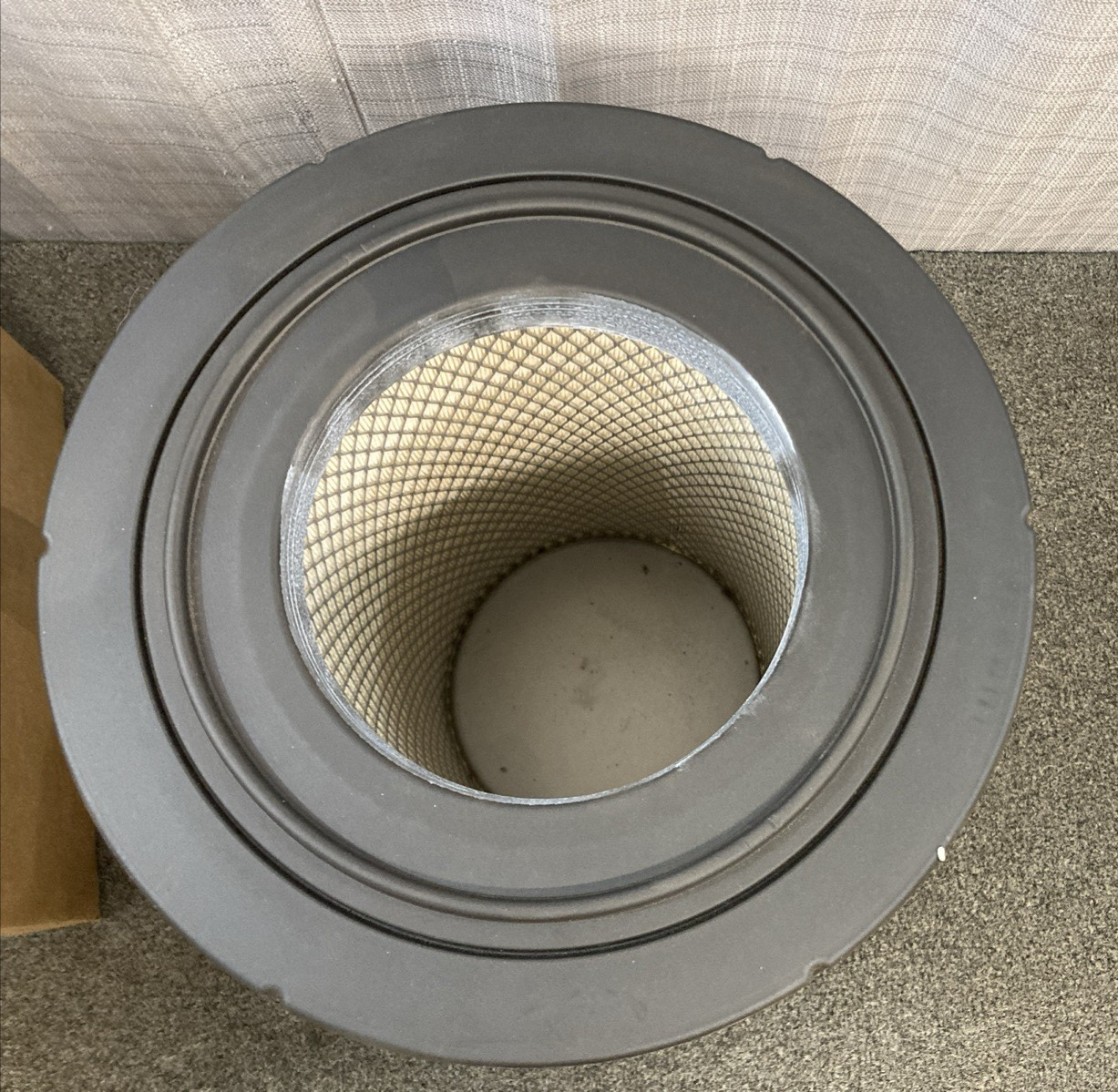 New Genuine Napa 6556 Air Filter