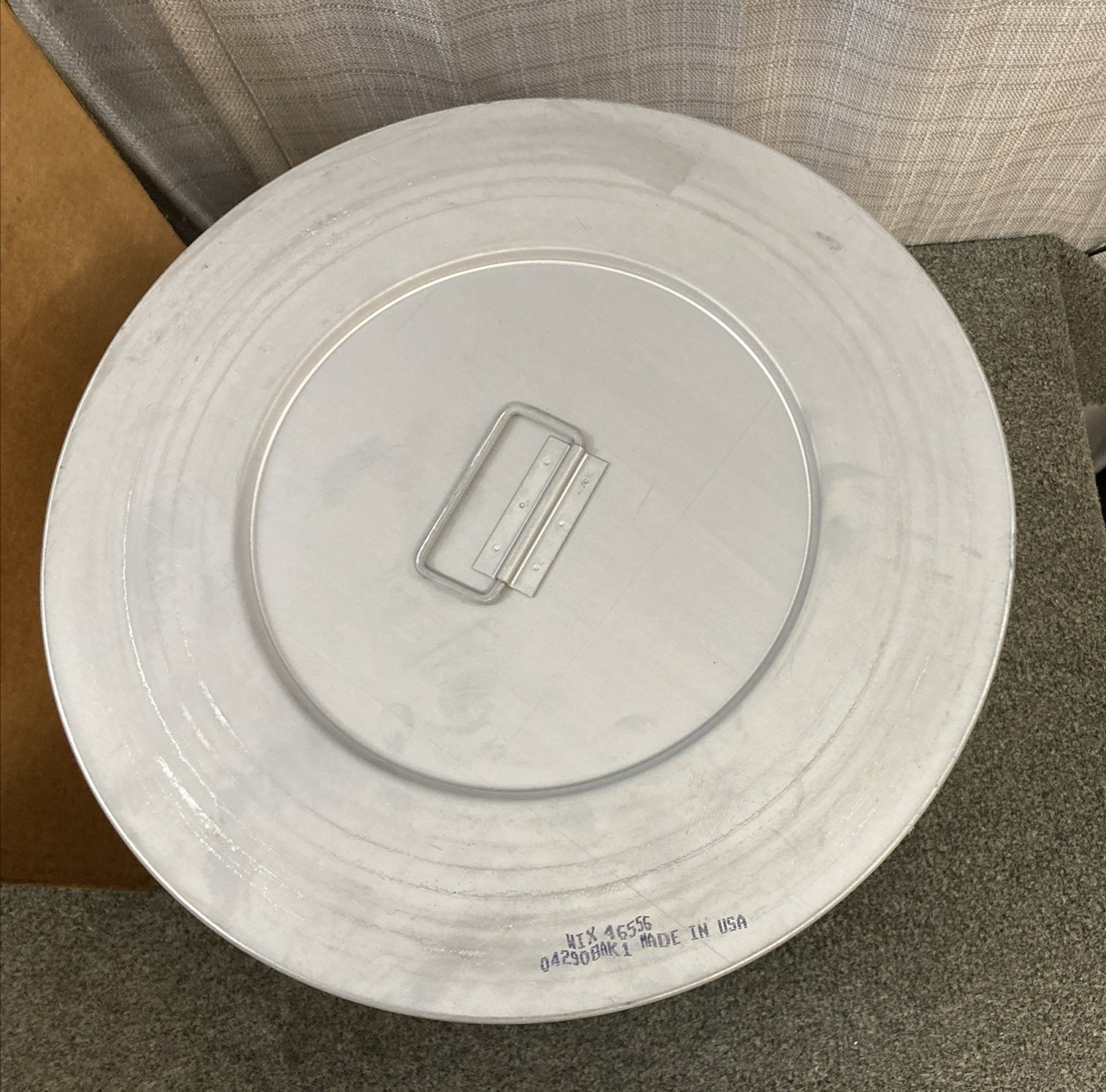 New Genuine Wix 46556 Air Filter