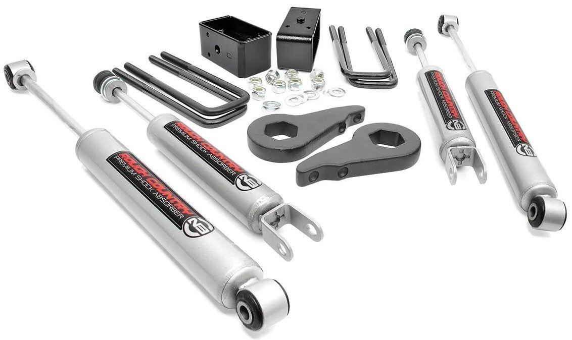 New Genuine Rough Country 28330 Lift Kit 1.5-2", Chevy/GMC 1500 4WD