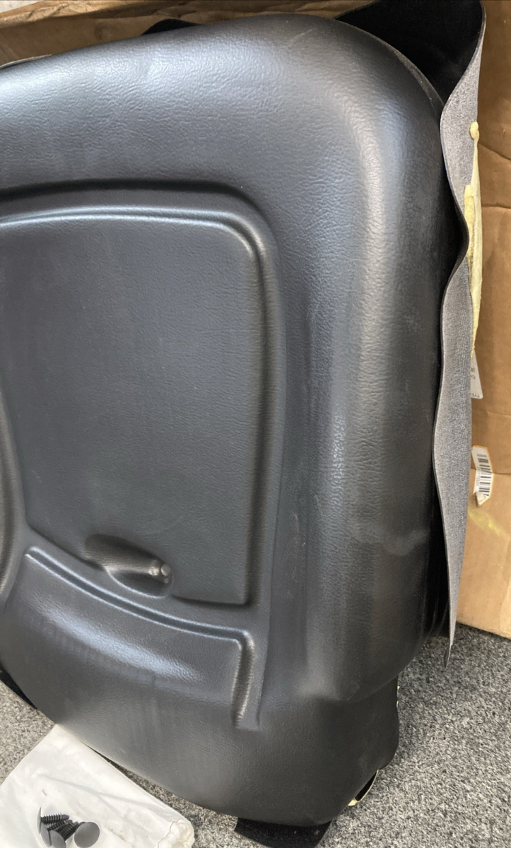 New Replaces Toyota 53712-U2230-71 CUSHION SEAT BOTTOM VINYL BLK