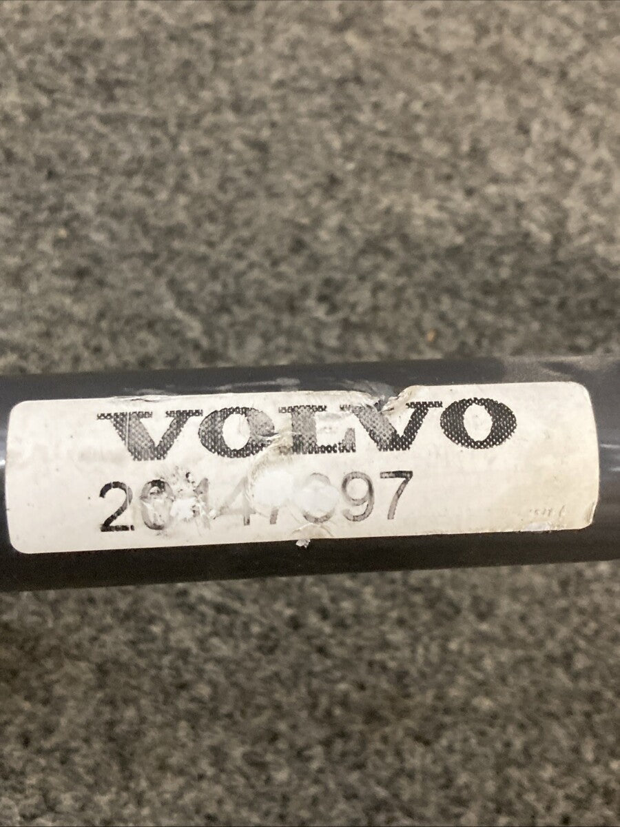New Genuine Volvo 20447397 Heater Supply Line, 1 1/8" Diameter